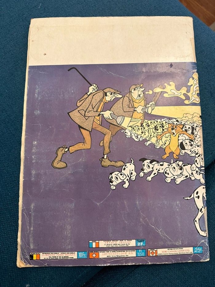 Album Panini complet Disney Les 101 dalmatiens stickers autocollants collection livre - photo numéro 2