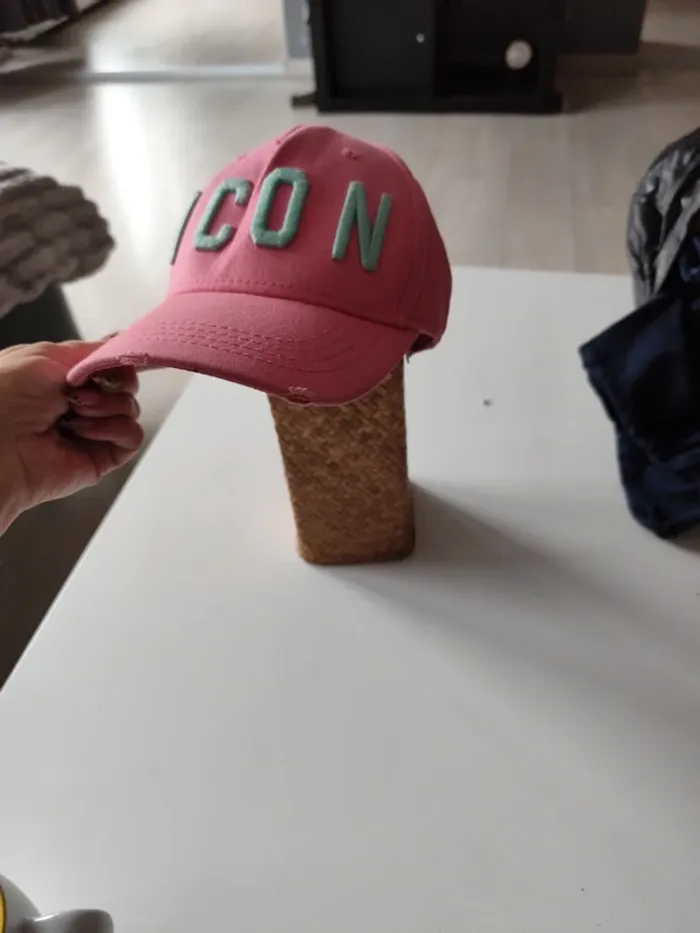 Casquette dsquared - photo numéro 4