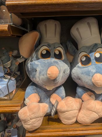 Pick-up Rémi big big feet Ratatouille Disney