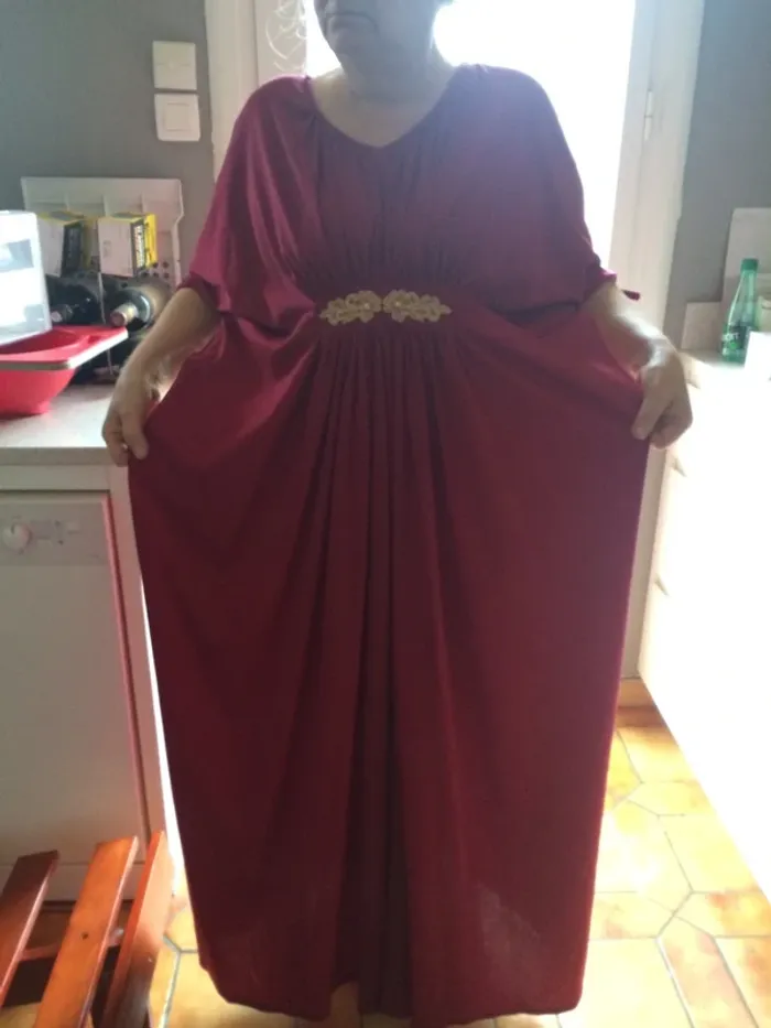 Robe de cocktail - photo numéro 3
