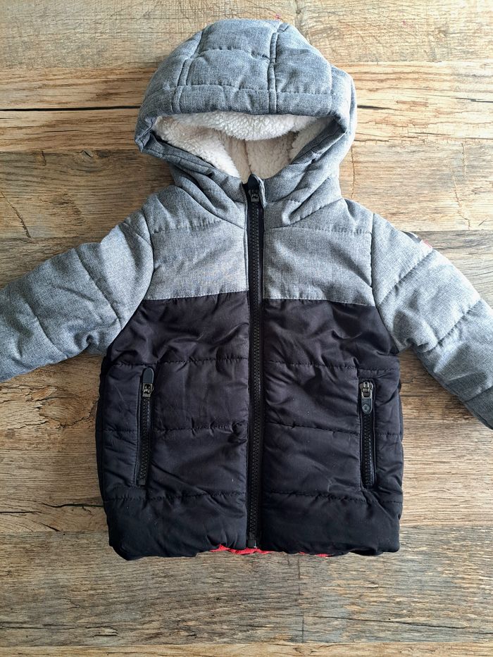 Lot de vêtements automne hiver garçon 12 mois - photo numéro 2