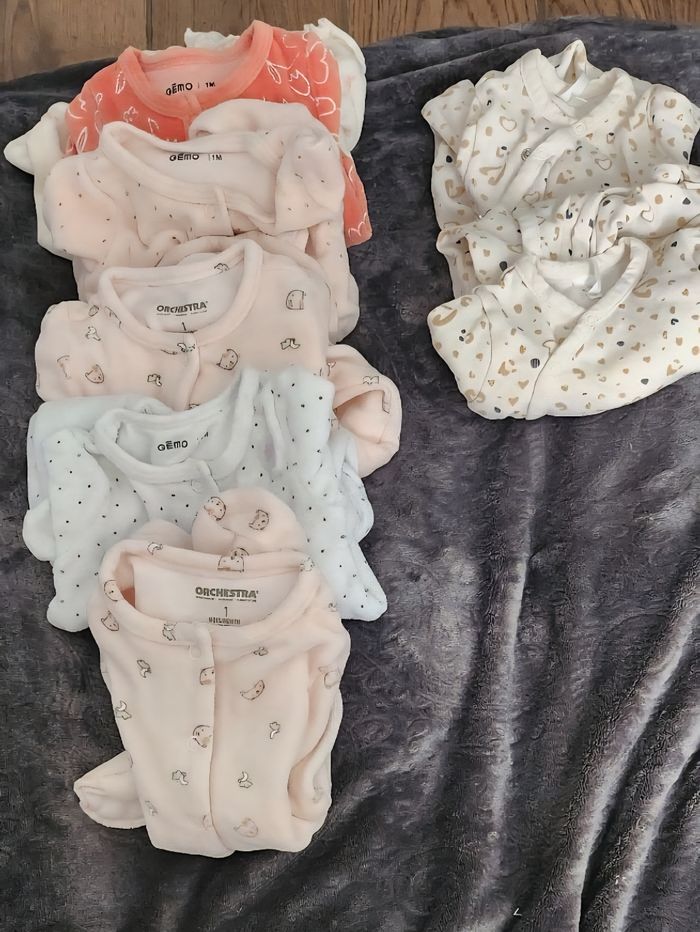 Pyjamas  très  peu porter multi marques orchestra et gémo