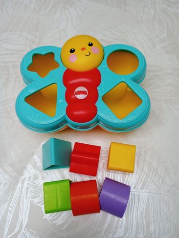 Jouet formes papillon Mattel 