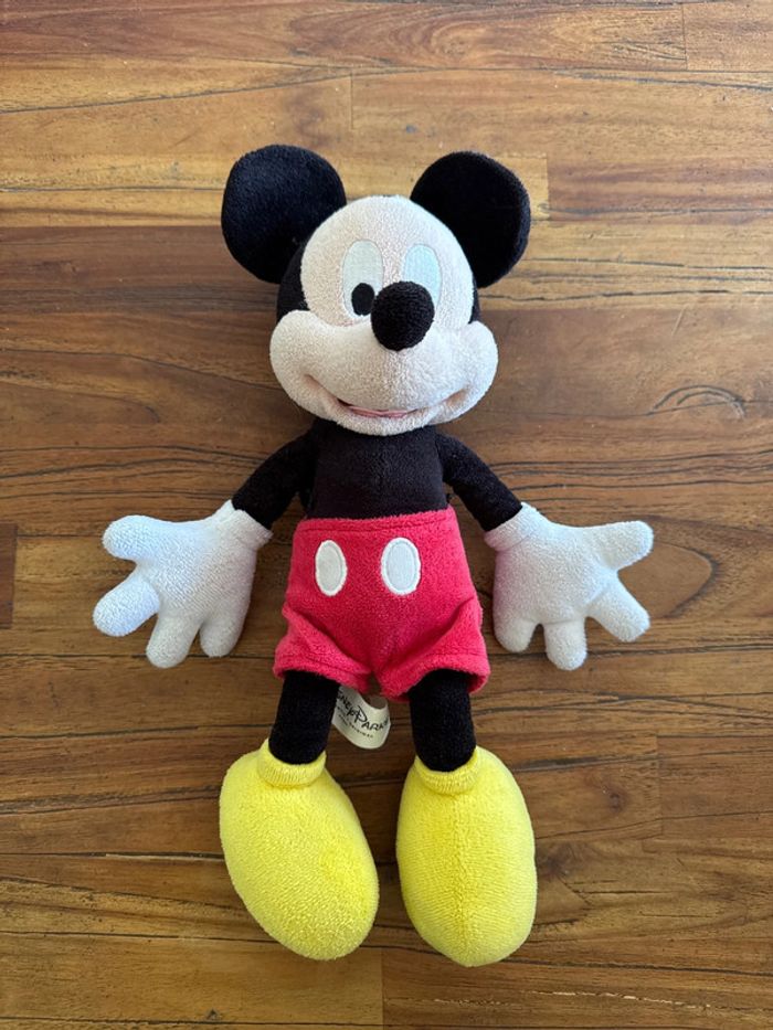 Peluche Mickey