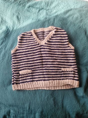 Pull sans manche fait main