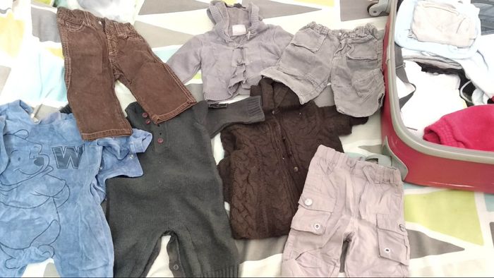 Lot vêtements bébé 6 mois garçon - photo numéro 1
