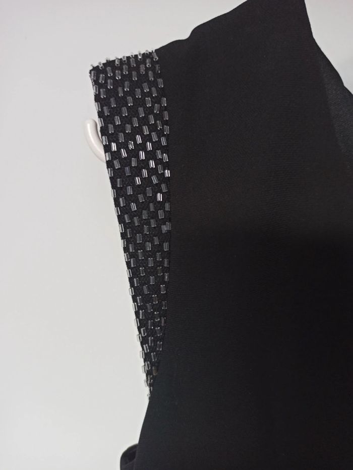 Robe noire - photo numéro 2