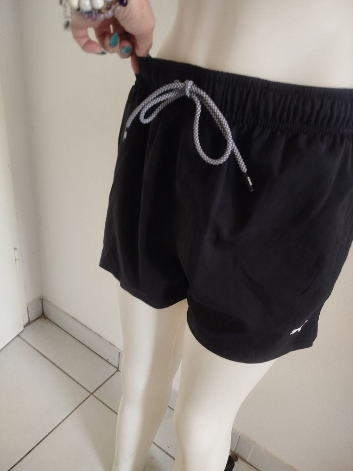 #kytieLhomme. Short taille L - photo numéro 1