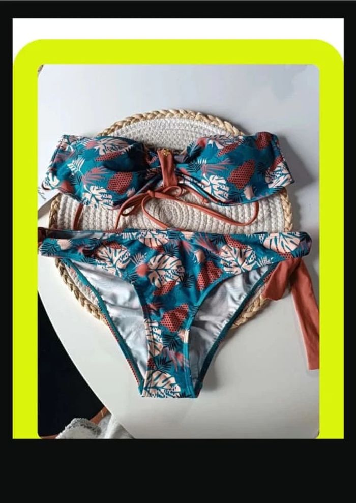 Maillot de bain neuf taille 40-42