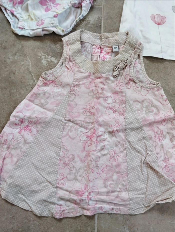 Lot robes 18 mois fille roses et blanches - photo numéro 8