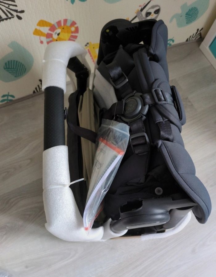 Poussette Ergobaby Metro 3 neuve - photo numéro 5