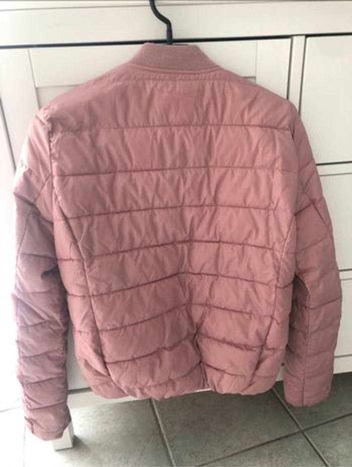 Blouson rose mi saison taille Médium - photo numéro 2