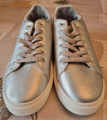 Baskets argentées