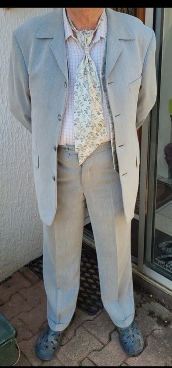 Costume homme pierre cardin