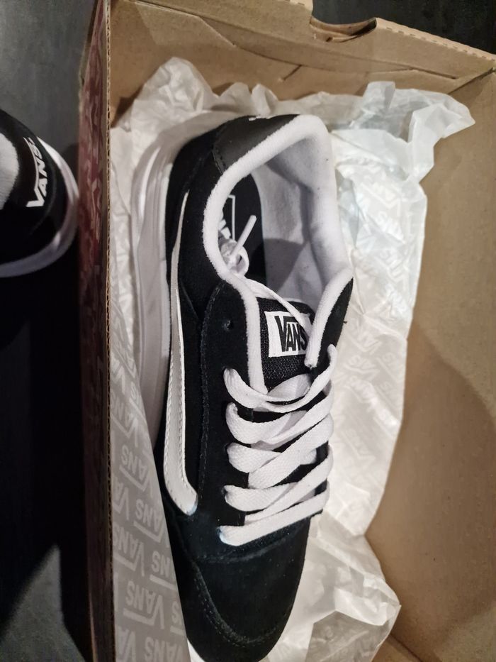 Vans Hylane Black/White — Neuves - photo numéro 2