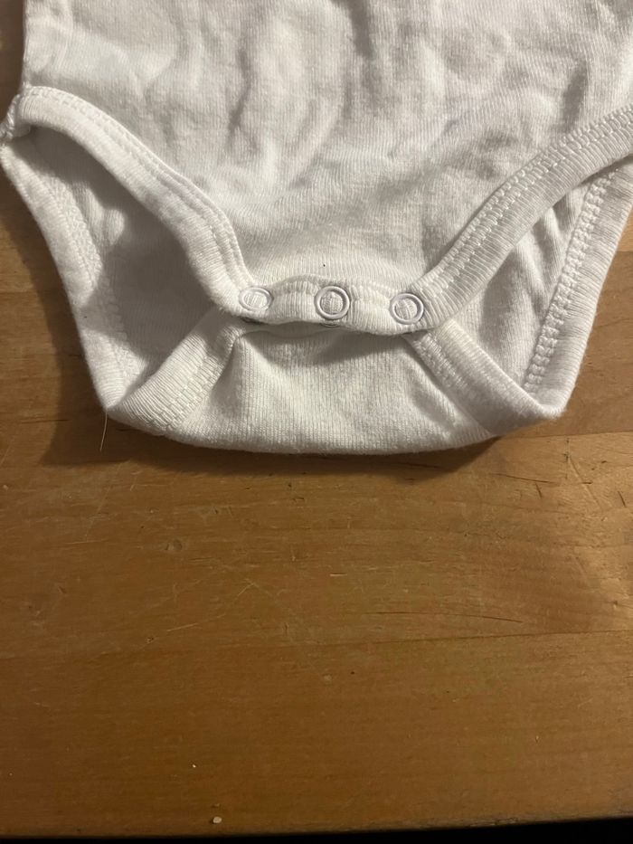 Bodies - photo numéro 3