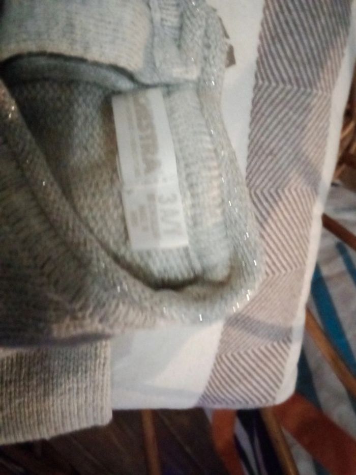 Pull fille 3 ans - photo numéro 3