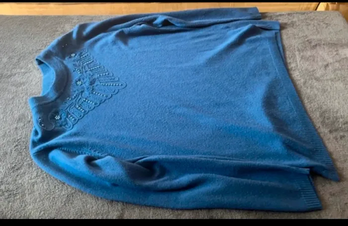 Pull femme - photo numéro 2