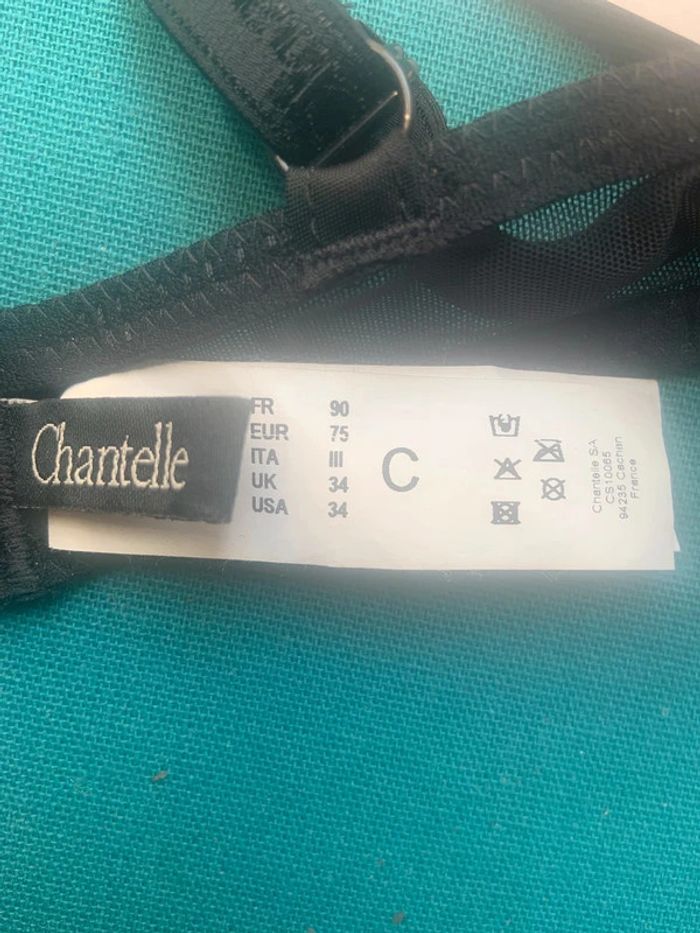 Soutien-gorge Chantelle 90C neuf - photo numéro 3