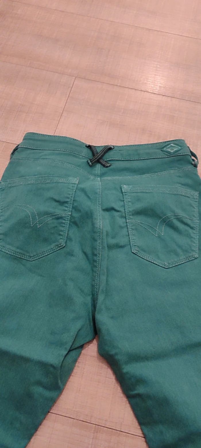 Lot des 2 paires des pantalons Lee Cooper - photo numéro 4