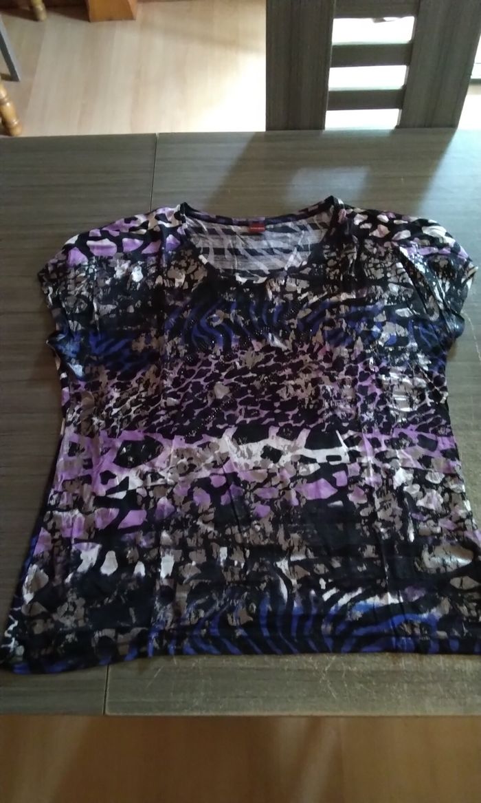 T-shirt haut