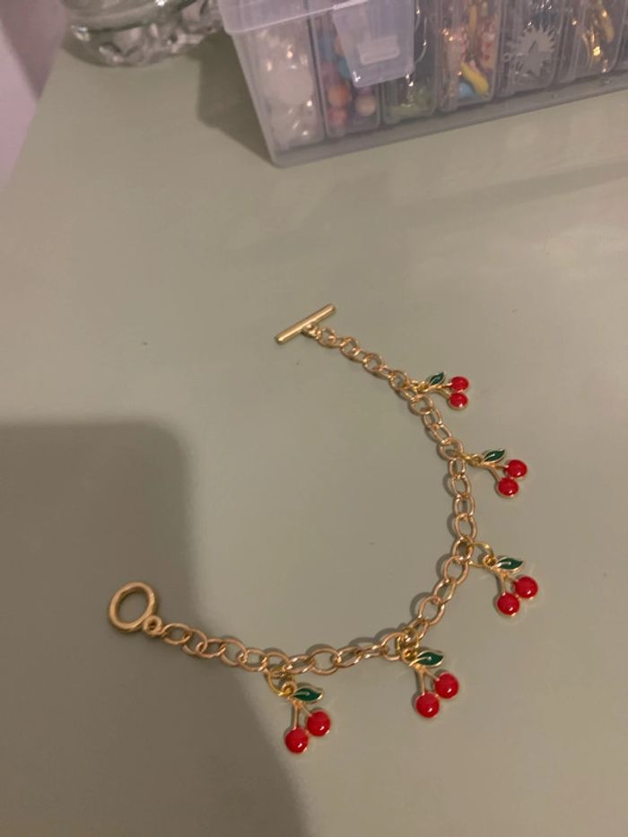 bracelet doré - photo numéro 2