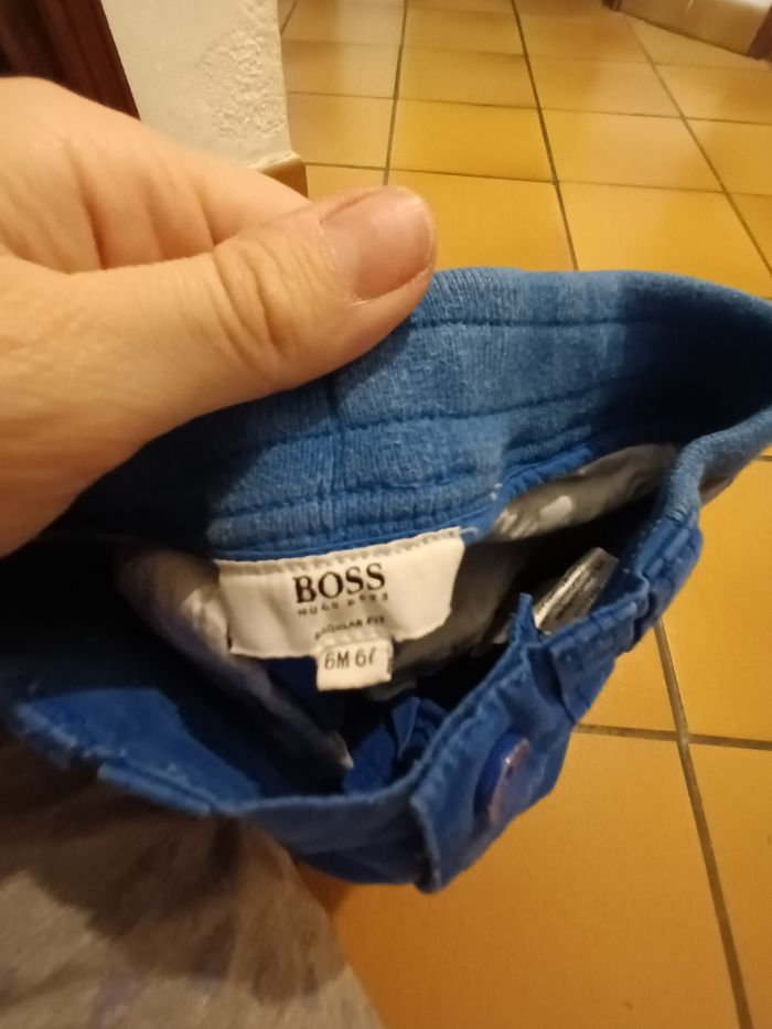 Pantalon hugo boss 6 mois - photo numéro 3
