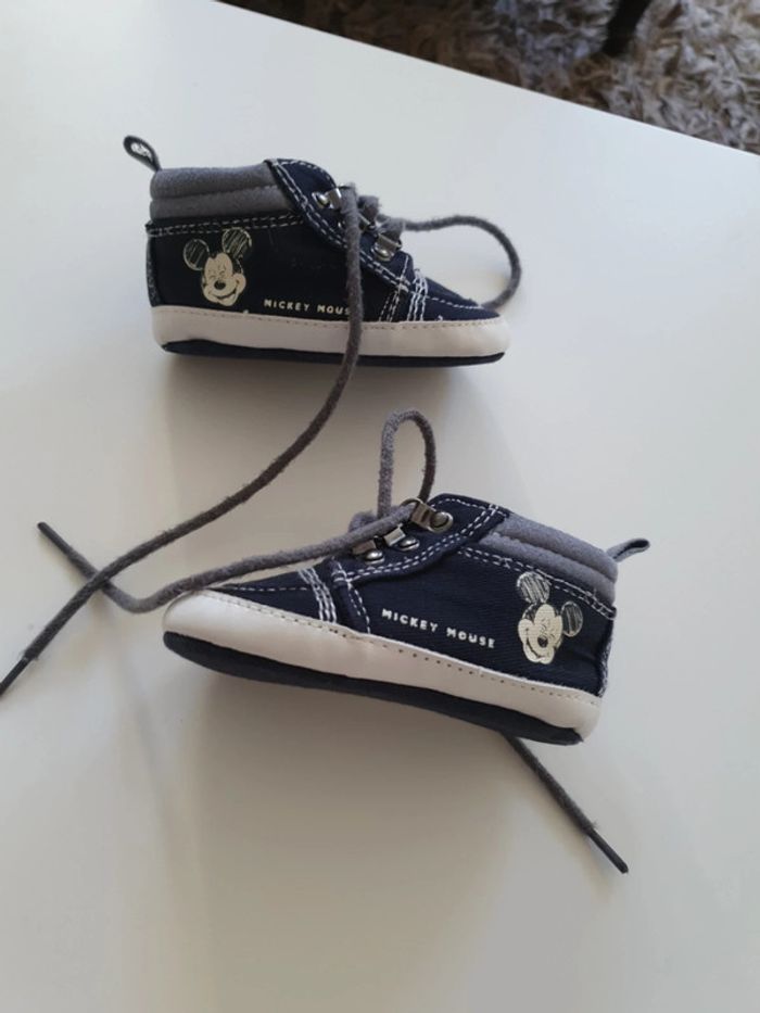 Chaussures bébé - photo numéro 2