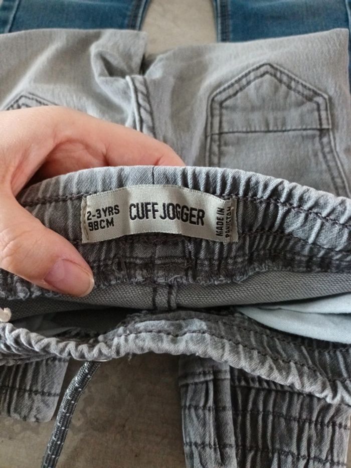 Lot de 2 jeans - photo numéro 4