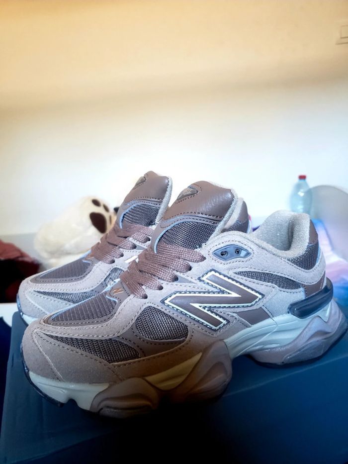 New balance 9060 Mushroom Brown marron champignon taille 37 neuf - photo numéro 4