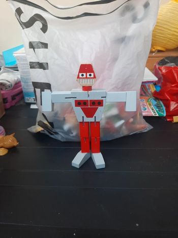 Robot en bois