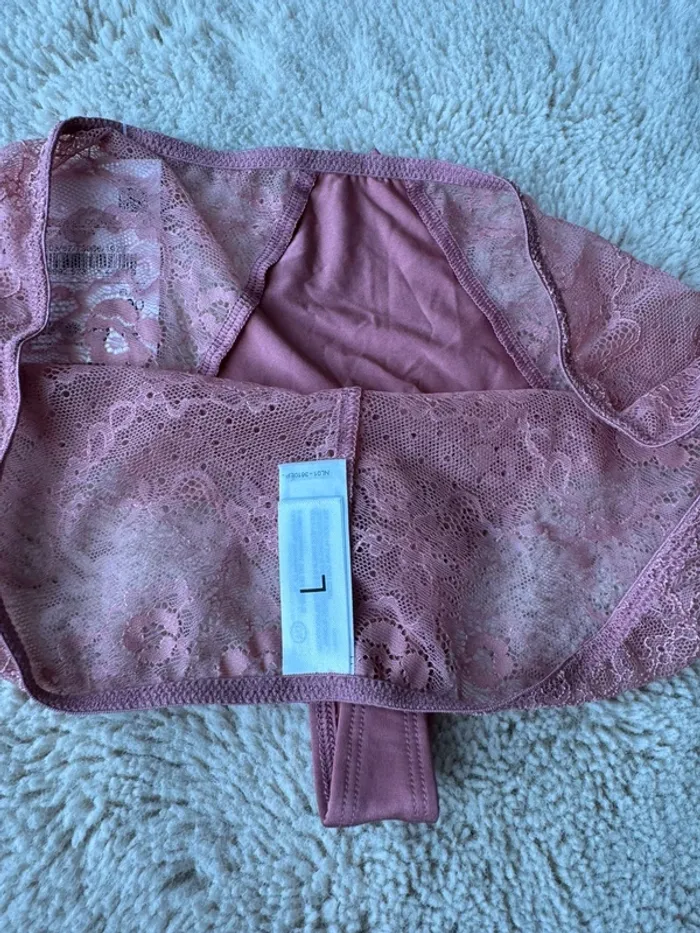 🩲Lot 2 shorty en dentelle - taille L - undiz - C&A - neuf avec étiquette - photo numéro 12