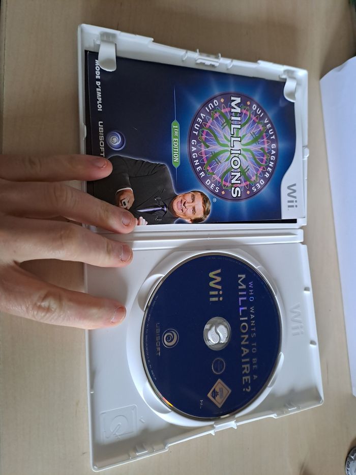 Jeu vidéo Nintendo Wii : Qui veut gagner des millions " - photo numéro 4