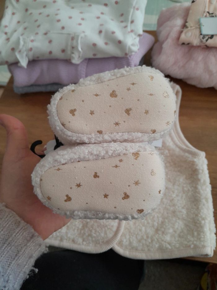 Ensemble gilet chaussures bébé 6ois - photo numéro 5