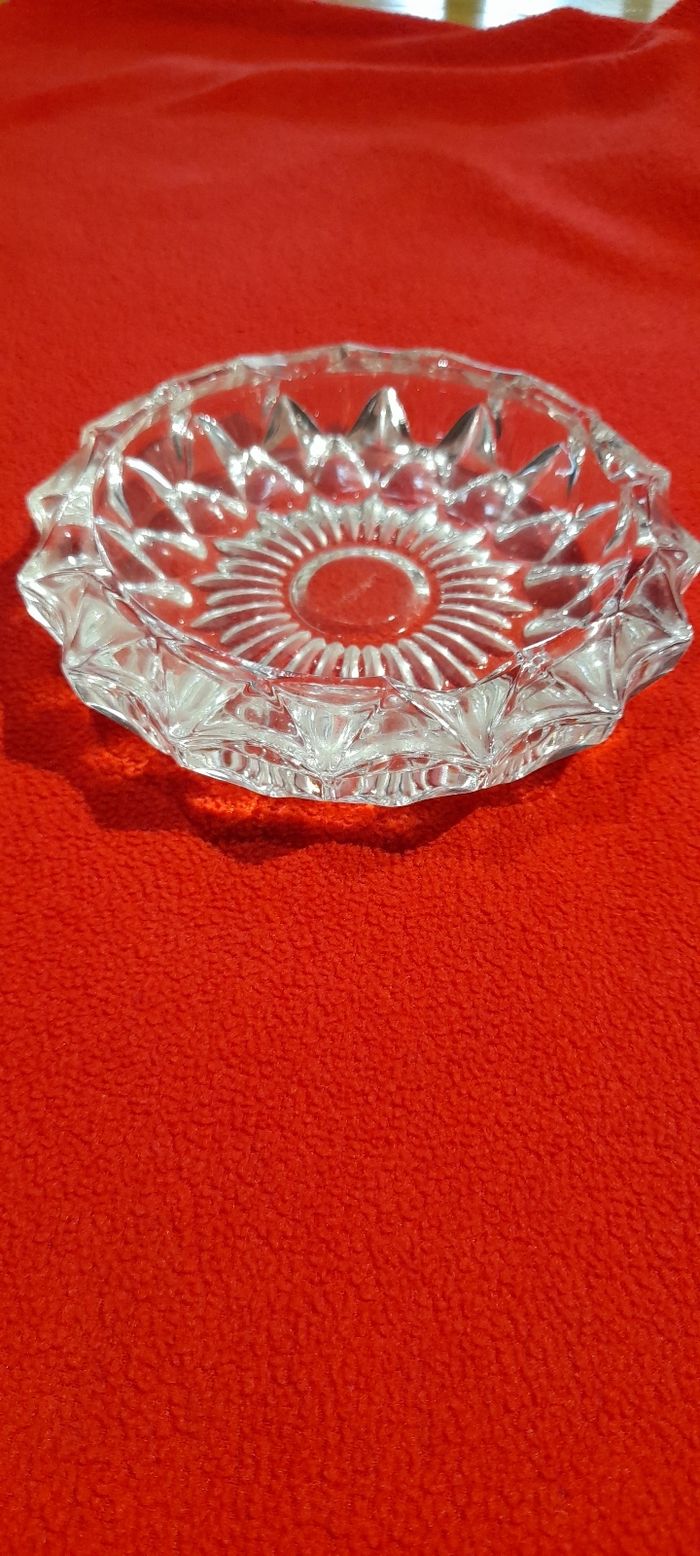 Cendrier vide-poche en verre . - photo numéro 3