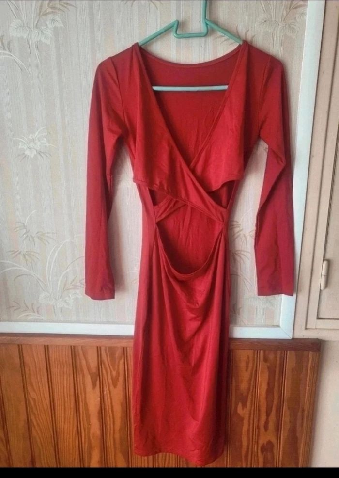 Magnifique robe - photo numéro 2