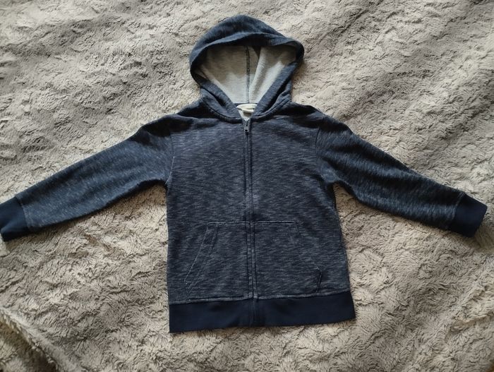 Lot de 4 vestes zippées taille 6ans - photo numéro 4