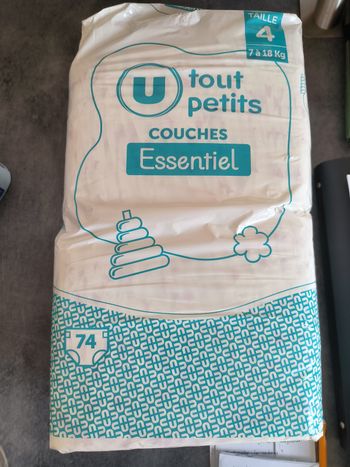 Paquet de couche neuf taille 4