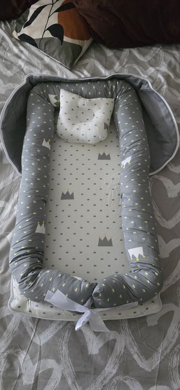 Petit lit  portable  Neuf 