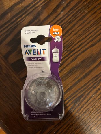 Tétine biberon avent
