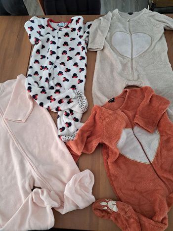 Pyjamas pilou 18 mois