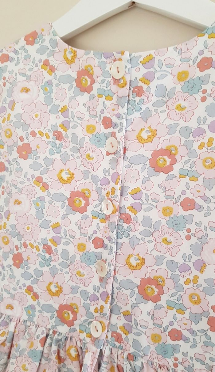 Robe Liberty taille 8 ans 🪷 - photo numéro 8
