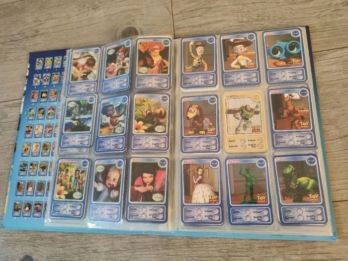 Coffret de 180 cartes Disney