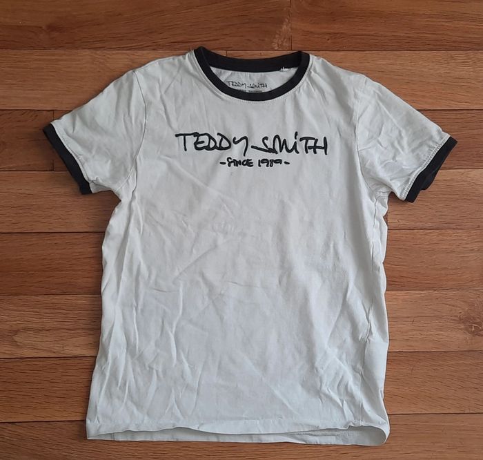 Lot de 5 t shirts tachés et troués 12 ans - photo numéro 4
