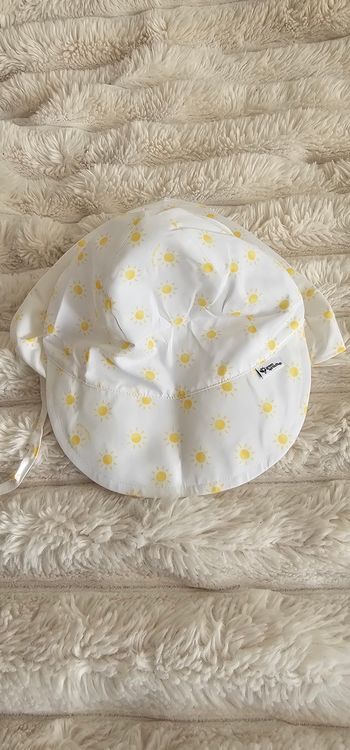 Chapeau de Soleil Anti-UV Bébé - Motif Soleils Neuf