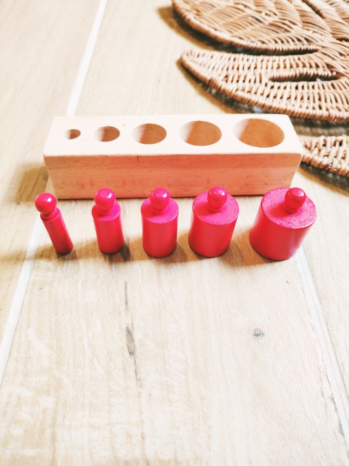 🧮Bloc de cylindres-poids rouge en bois Montessori perception dimensionnelle