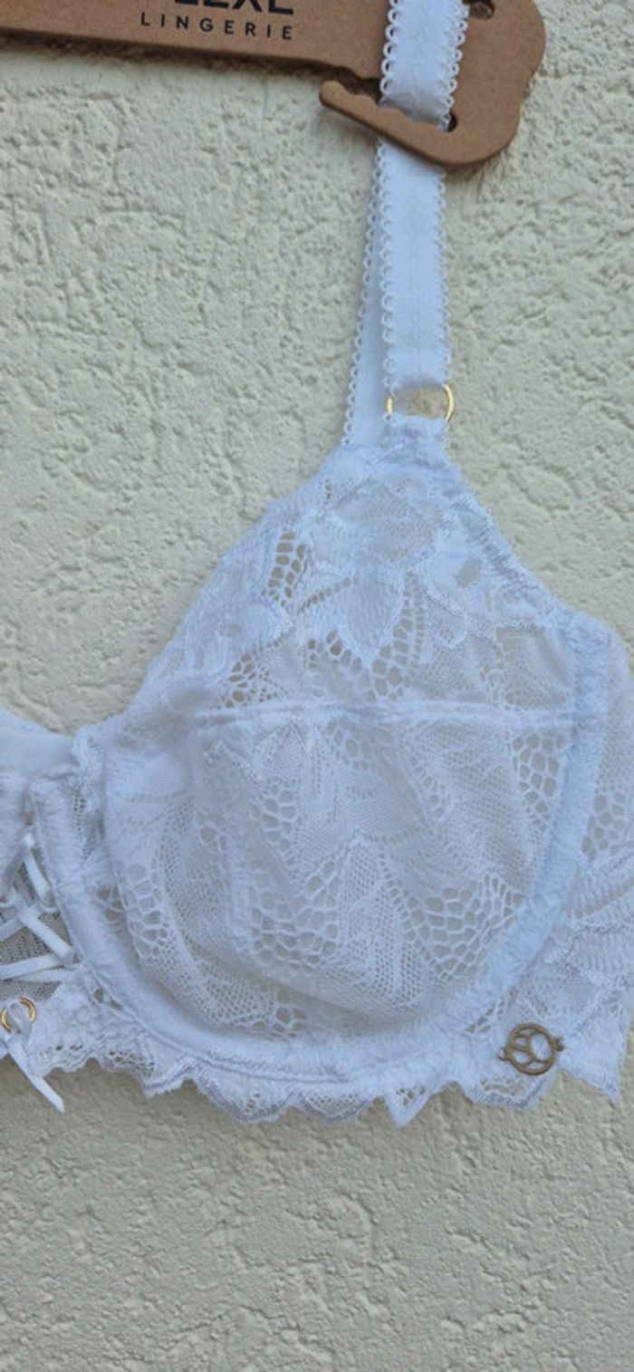 Soutien gorge Avec armatures 95C blanc. - photo numéro 6