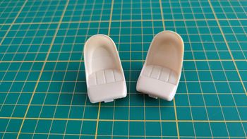 Lot x2 sièges pièce détachée miniature Bburago Burago Jaguar type E 1961 1/18 1/18e 1/18ème #C64