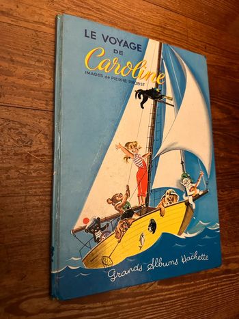 1968 - Bon état - Livre Le voyage de Caroline Pierre Probst grand album Hachette Jeunesse
