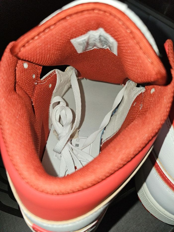 🔥Nike Air Jordan 1 Mid Dune Red T.44🏀 - photo numéro 5